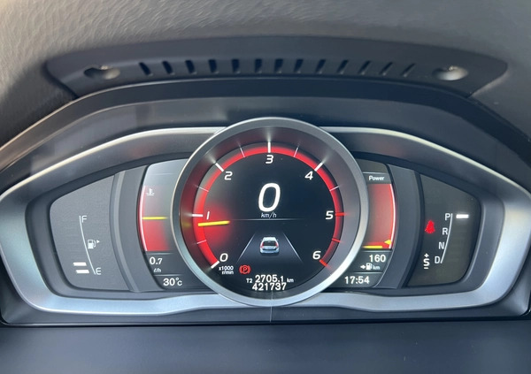 Volvo V70 cena 38000 przebieg: 421800, rok produkcji 2015 z Kraków małe 781